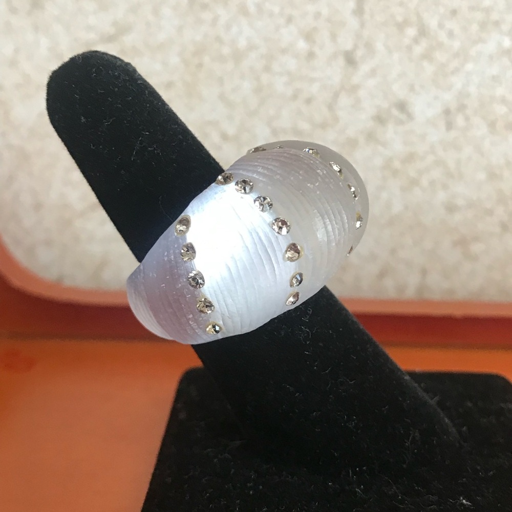 Alexis Bittar white lucite ring with crystals. Size 7. Good condition.